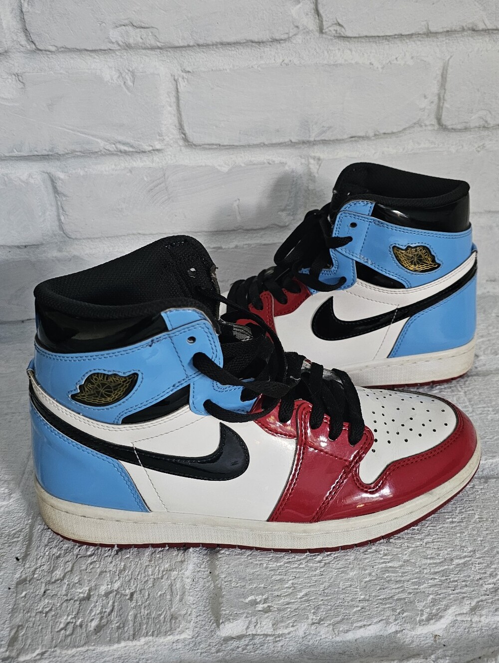 Air Jordan 1 High Top Sneakers Size 7 1/2